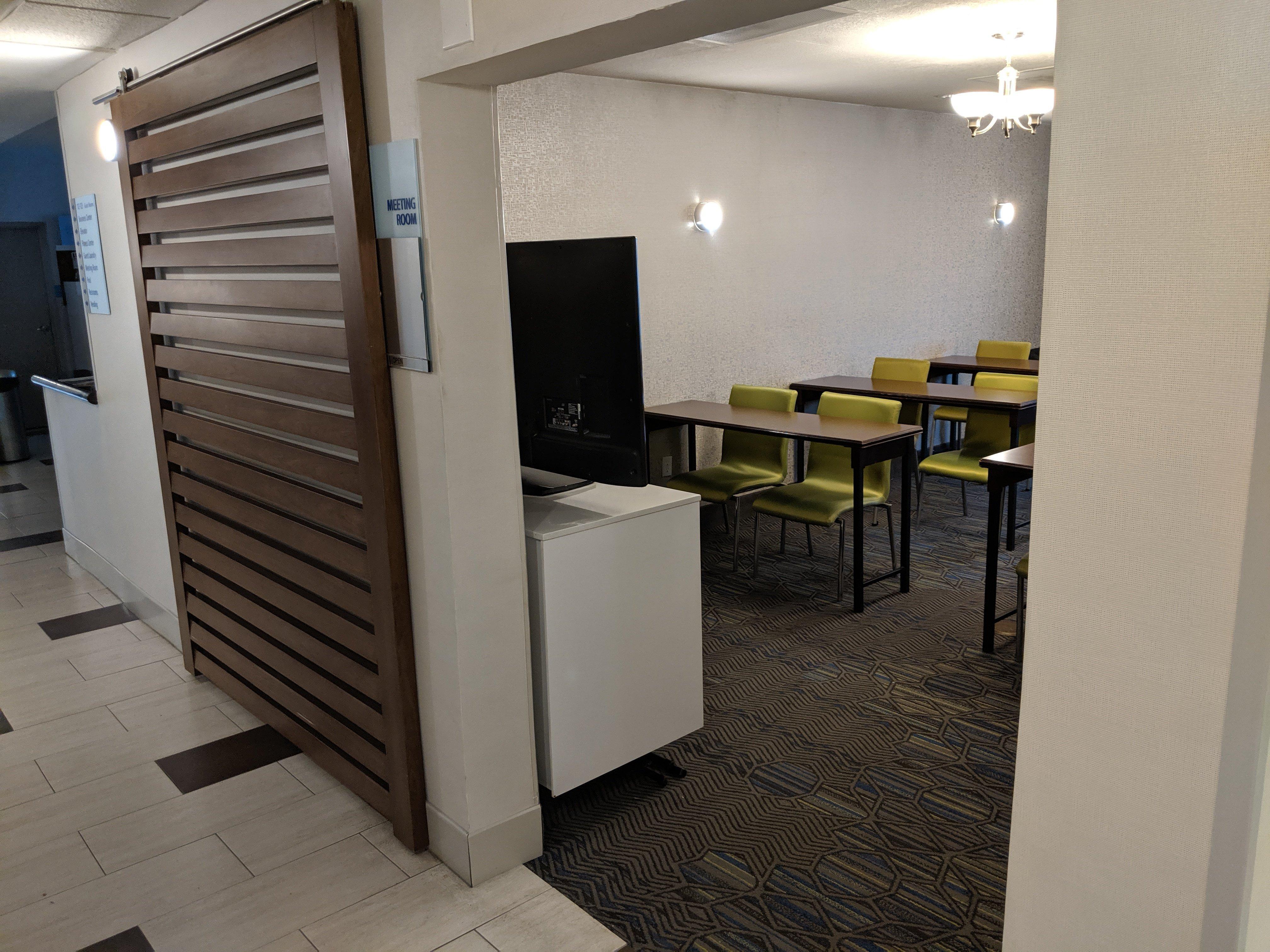 Holiday Inn Express Venice By Ihg Venice Gardens Eksteriør billede